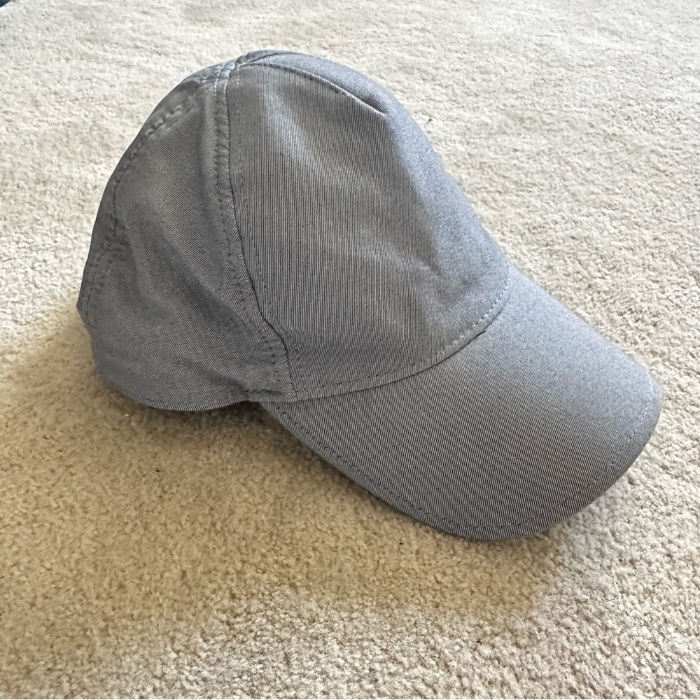 Lululemon Gray Hat ONE Size